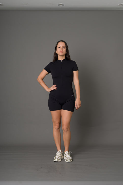Enterizo cierre short negro