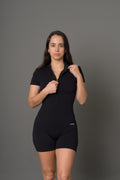Enterizo cierre short negro